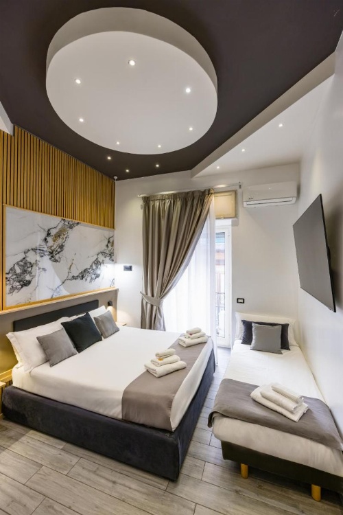 Hotel Bella Napoli image 7